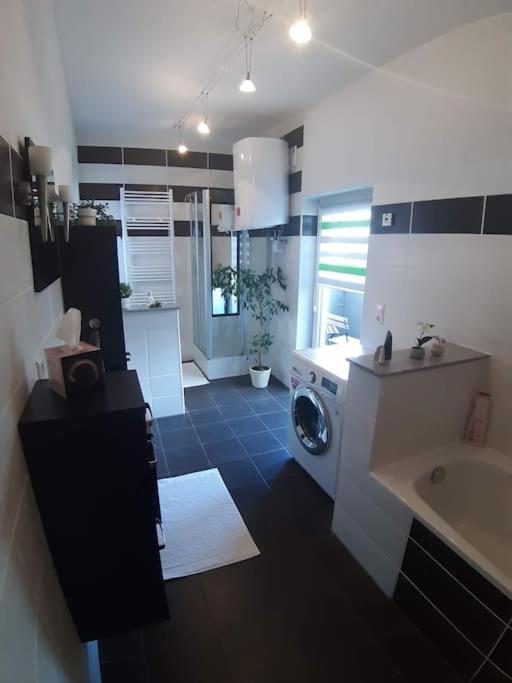 Bello Apartamento Graben-Neudorf Buitenkant foto